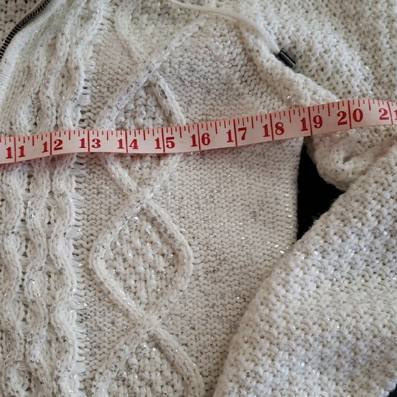 Parasuco White Knit Jacket with Hood - Picture 8 of 13